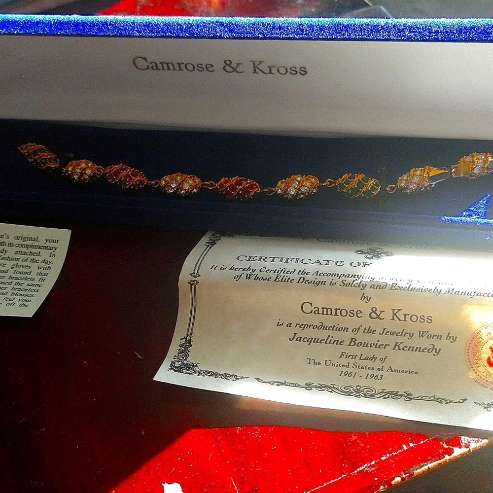 Camrose & Kross Jacqueline Bouvier Kennedy reproduction egg bracelet